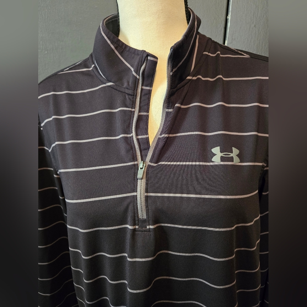 Lnwot Under Armour Black and Gray Quarter-Zip Pullover. Dri Fit Sz L.